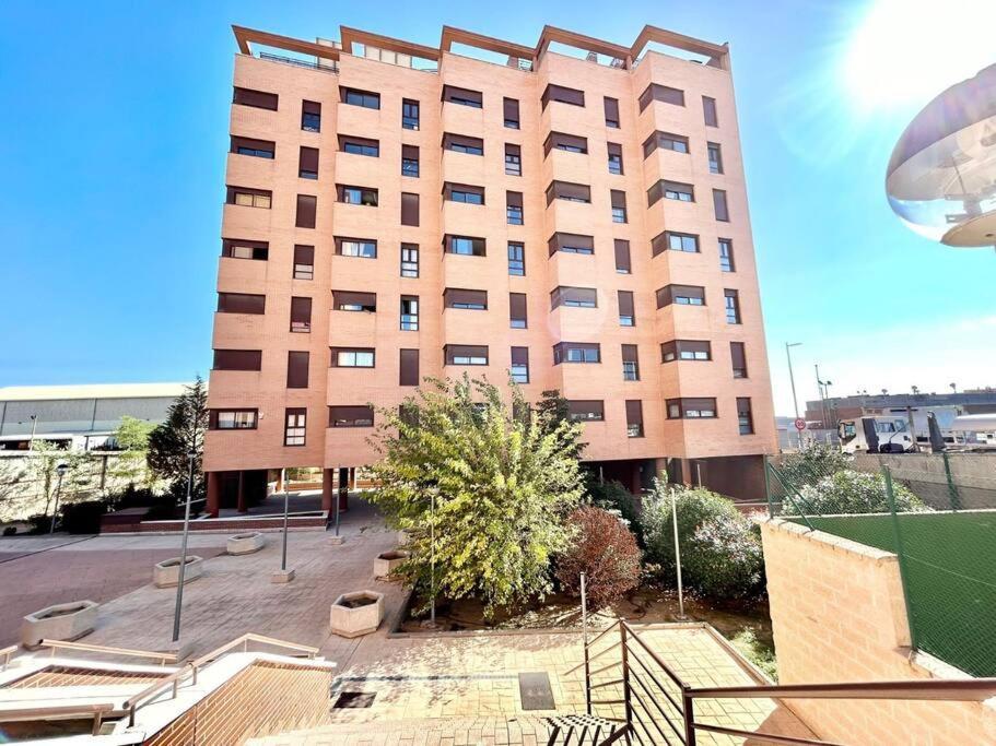Valleca Tren Sierra Guadalupe 1 Madrid Exterior photo